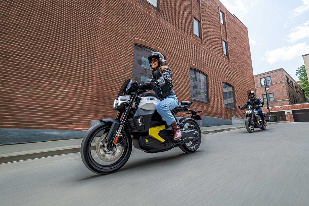 ONRD 2WV MY26 PULSE Action 3318 RGB